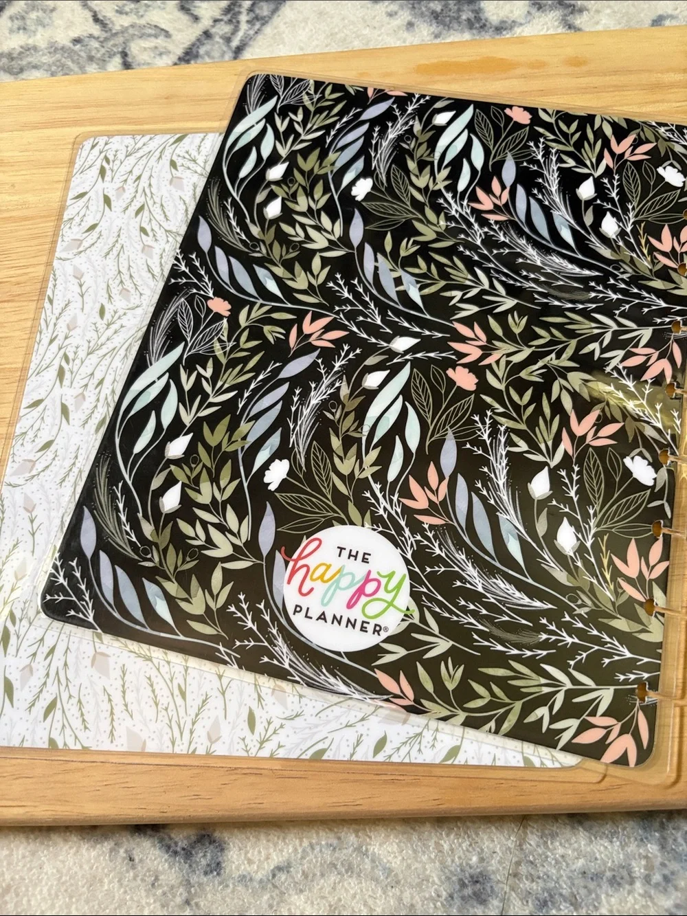 The Happy Planner Disc-Bound Covers and accessories.